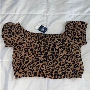 On or off the shoulder crop top